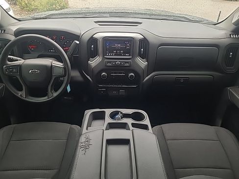 Used 2020 Chevrolet Silverado 1500 Custom Trail Boss w/ Custom Convenience Package AWD/4WD image 13