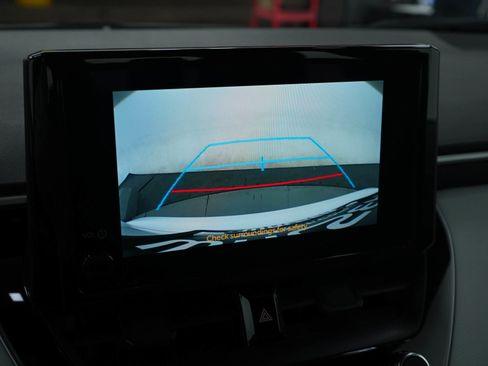 Used 2025 Toyota Corolla SE image 20