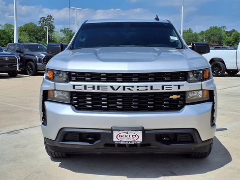 Used 2022 Chevrolet Silverado 1500 Custom image 4