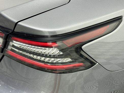 Used 2022 Nissan Maxima SV w/ Floor Mat Group FWD image 33