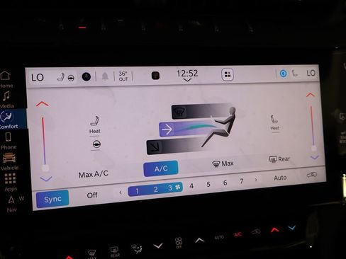 New 2026 Jeep Grand Cherokee Limited AWD/4WD image 33