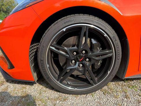 Used 2021 Chevrolet Corvette Stingray Preferred Cpe w/ Z51 Performance Package RWD image 11