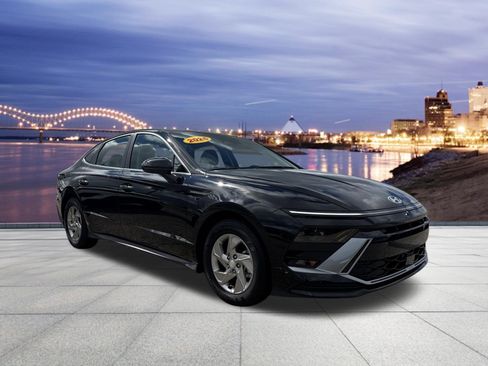 Certified 2026 Hyundai Sonata SE FWD image 4