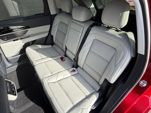 New 2026 Lincoln Nautilus Reserve image 21