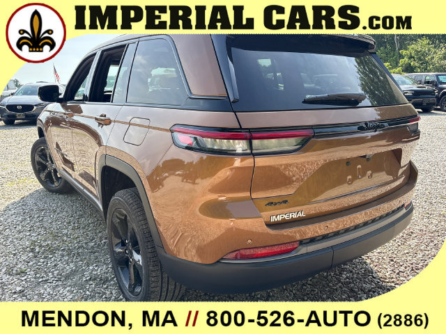 New 2026 Jeep Grand Cherokee Limited w/ Limited Altitude Package AWD/4WD image 9