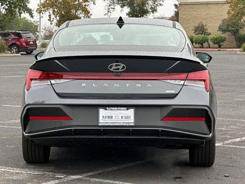 New 2026 Hyundai Elantra Sport image 5