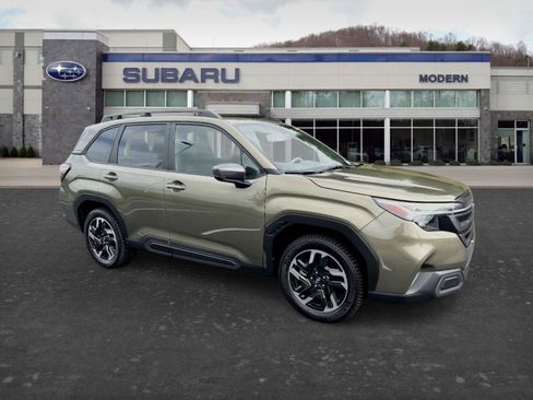 Used 2025 Subaru Forester Limited w/ Popular Package #1 AWD/4WD image 3