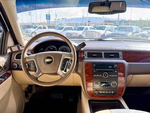 Used 2011 Chevrolet Silverado 2500 LTZ w/ LTZ Plus Package AWD/4WD image 18
