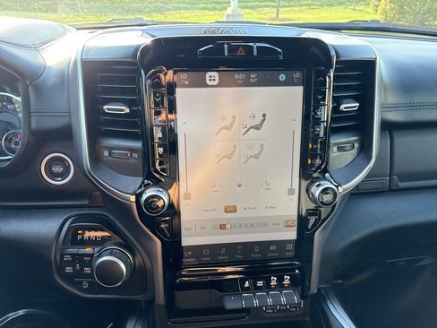 Certified 2024 RAM 1500 Big Horn image 29