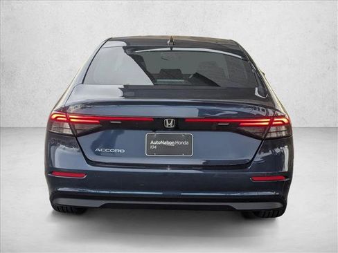 Used 2025 Honda Accord SE image 8