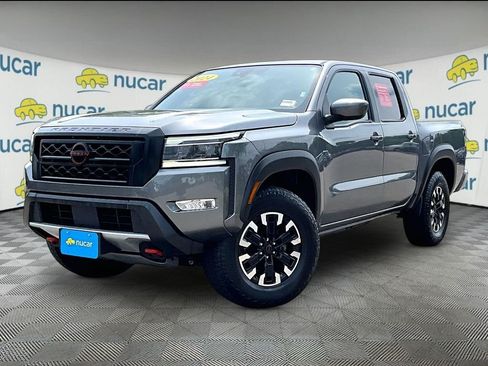 Used 2024 Nissan Frontier PRO-4X AWD/4WD image 3