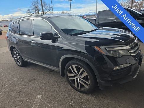 Used 2017 Honda Pilot Elite image 1