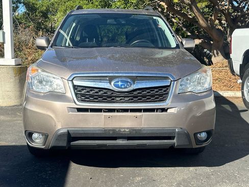 Used 2015 Subaru Forester 2.5i Premium w/ All-Weather Package image 4