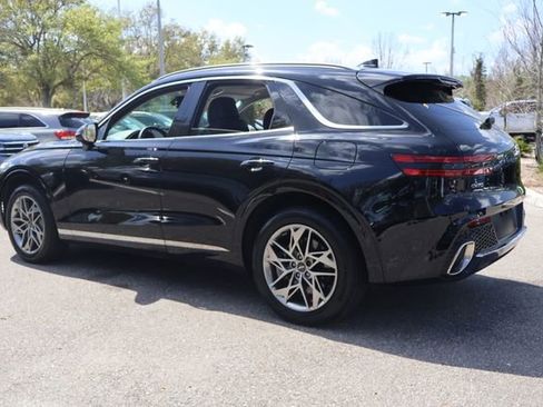 Used 2024 Genesis GV70 2.5T Advanced w/ Advanced Package image 6