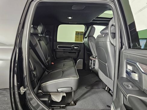 New 2026 RAM 3500 Laramie AWD/4WD image 37
