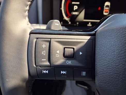 New 2025 Nissan Rogue SL image 25