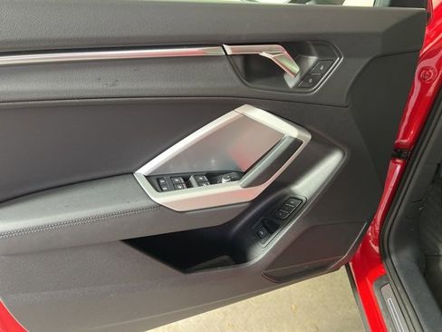 Certified 2023 Audi Q3 2.0T Premium Plus w/ Premium Plus Package image 19