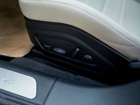 New 2026 Porsche Panamera 4 image 17