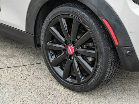 Used 2019 MINI Cooper S w/ Premium Package image 51