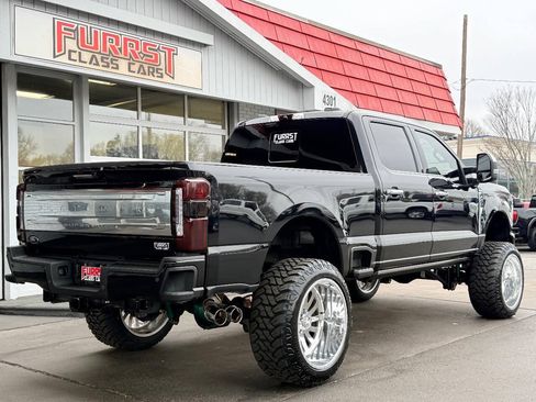 Used 2024 Ford F250 Platinum AWD/4WD image 3