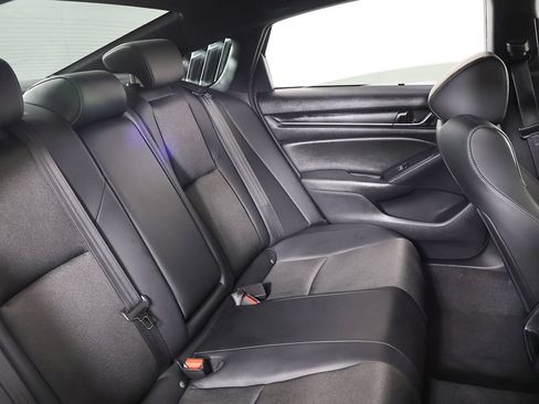 Used 2022 Honda Accord Sport image 29