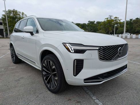 New 2026 Volvo XC90 B6 Ultra w/ Protection Package AWD/4WD image 8