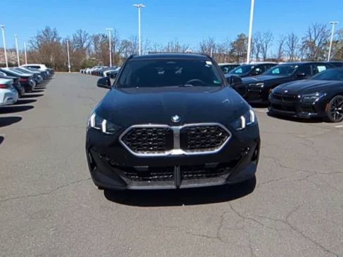 Used 2025 BMW X2 xDrive28i w/ Convenience Package image 3