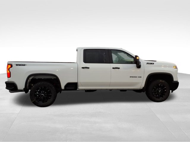 New 2026 Chevrolet Silverado 2500 LT w/ Trail Boss Package AWD/4WD image 2