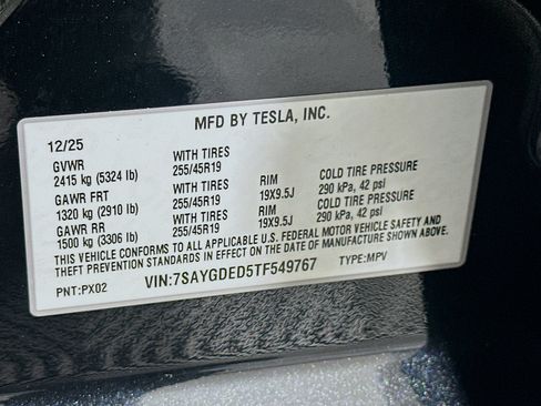 Used 2026 Tesla Model Y Long Range RWD image 12