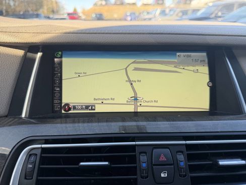 Used 2014 BMW 750i xDrive image 25