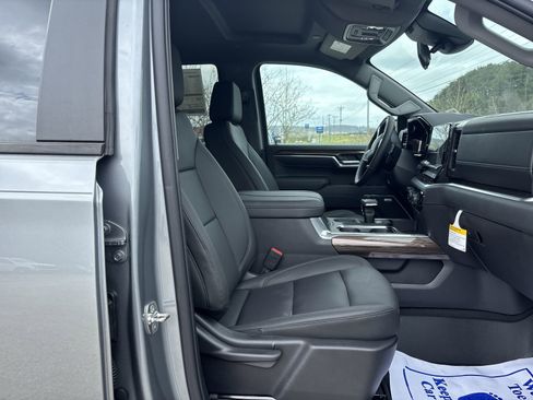 New 2026 Chevrolet Silverado 1500 LT Trail Boss w/ Convenience Package II image 26