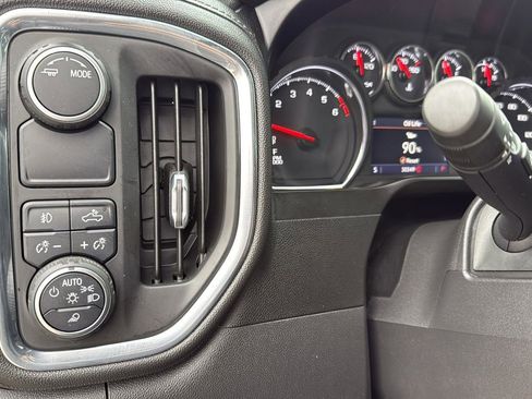 Used 2021 Chevrolet Silverado 1500 RST w/ Texas Edition Plus image 18