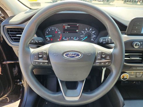 Used 2022 Ford Escape S AWD/4WD image 19