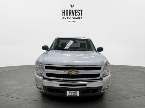 Used 2011 Chevrolet Silverado 1500 LT w/ Interior Plus Package AWD/4WD image 10