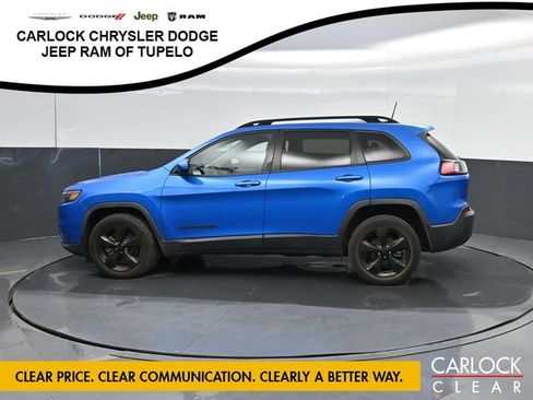 Used 2020 Jeep Cherokee Latitude Plus FWD image 9