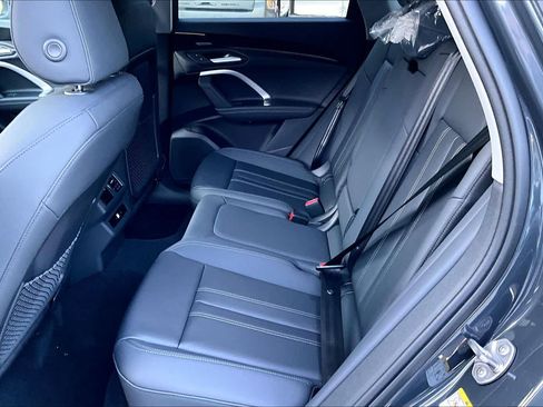New 2026 Audi Q5 Premium Plus AWD/4WD image 19