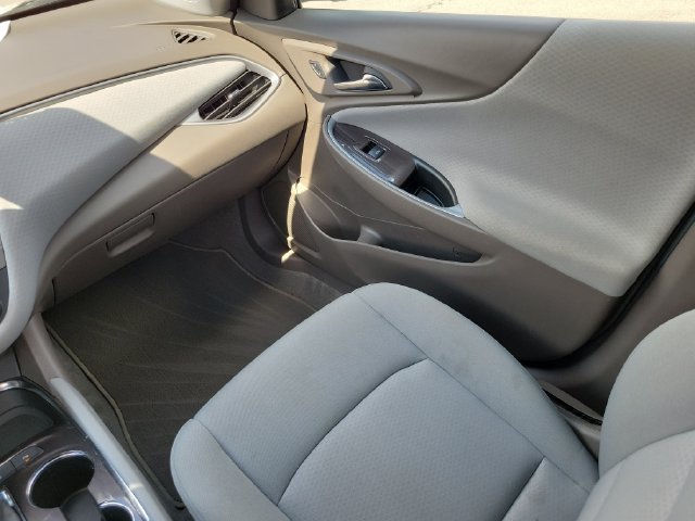 Used 2025 Chevrolet Malibu LT FWD image 16