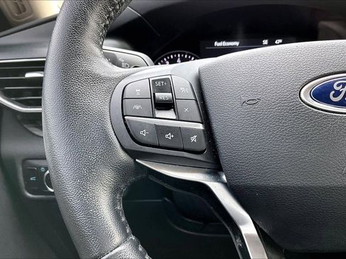 Used 2020 Ford Explorer Limited image 21