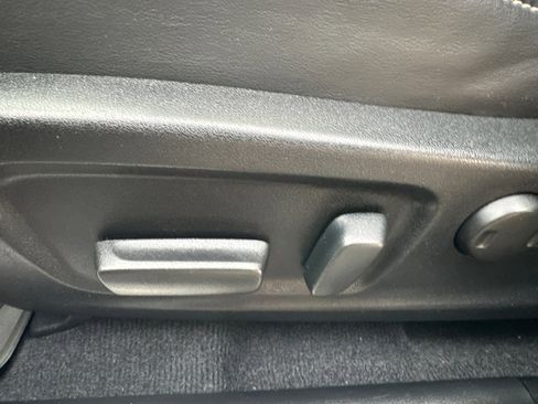 Used 2022 Lexus RX 350L FWD w/ Premium Package image 12