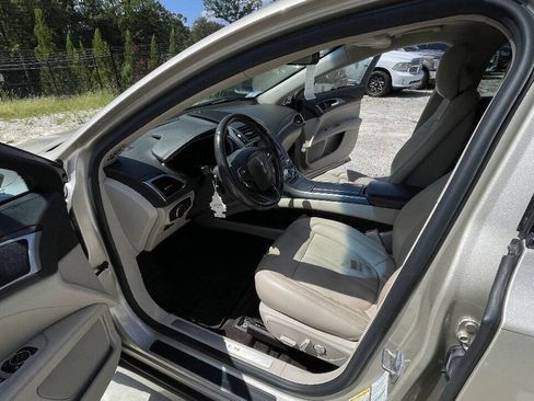 Used 2017 Lincoln MKZ Reserve w/ Climate Package AWD/4WD image 15