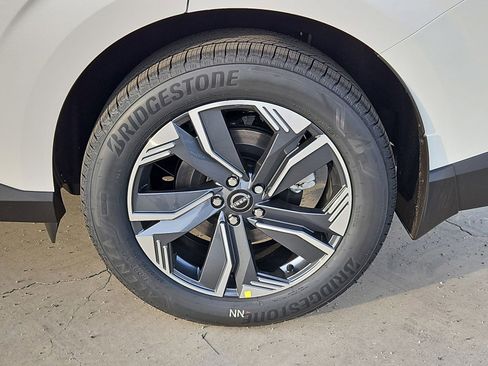 New 2026 Nissan Murano SL image 9