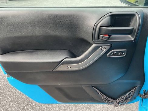 Used 2017 Jeep Wrangler Unlimited Sport w/ Quick Order Package 23S image 14