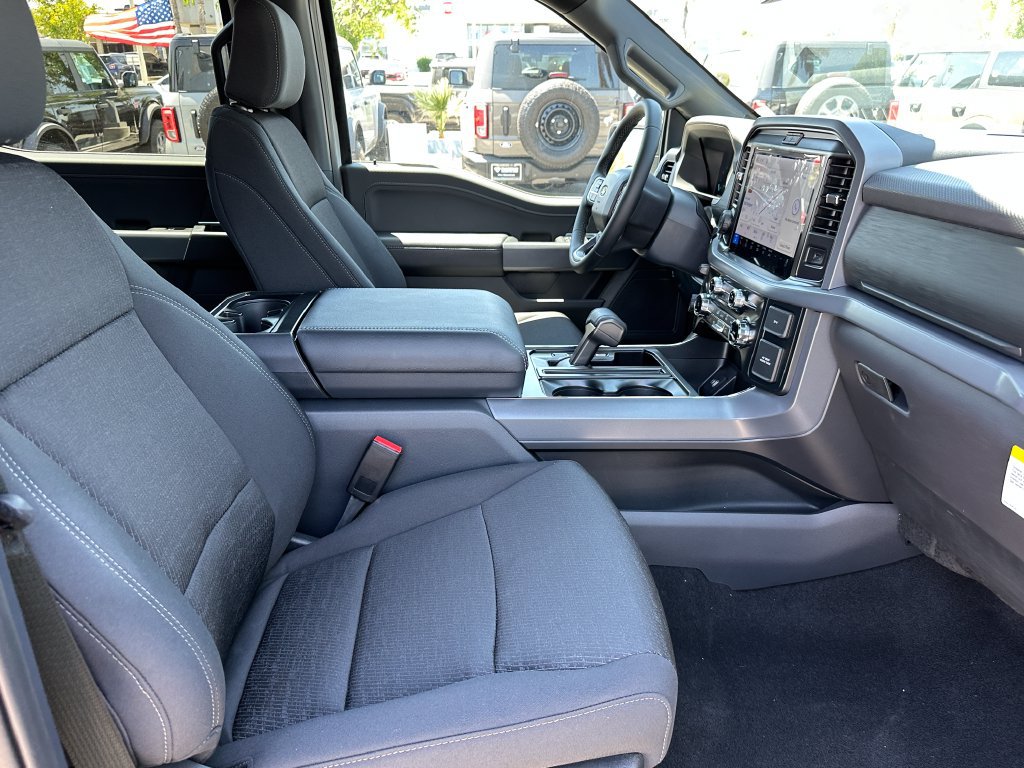New 2026 Ford F150 XLT w/ Equipment Group 302A MID AWD/4WD image 16