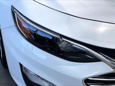 Used 2021 Chevrolet Malibu LT FWD image 27