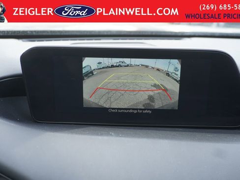 Used 2021 MAZDA MAZDA3 s image 19