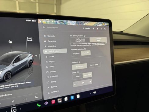 Used 2023 Tesla Model Y Performance AWD/4WD image 19