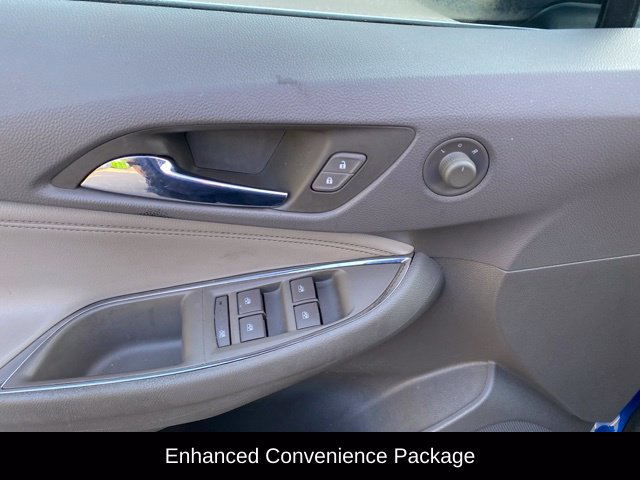 Used 2017 Chevrolet Cruze Premier FWD image 9