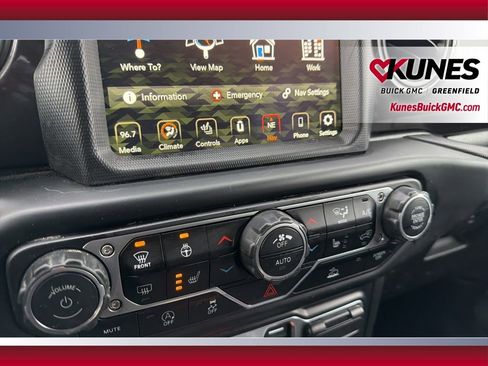 Used 2022 Jeep Wrangler Unlimited Sport image 26