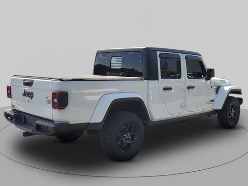 Used 2024 Jeep Gladiator Sport AWD/4WD image 3