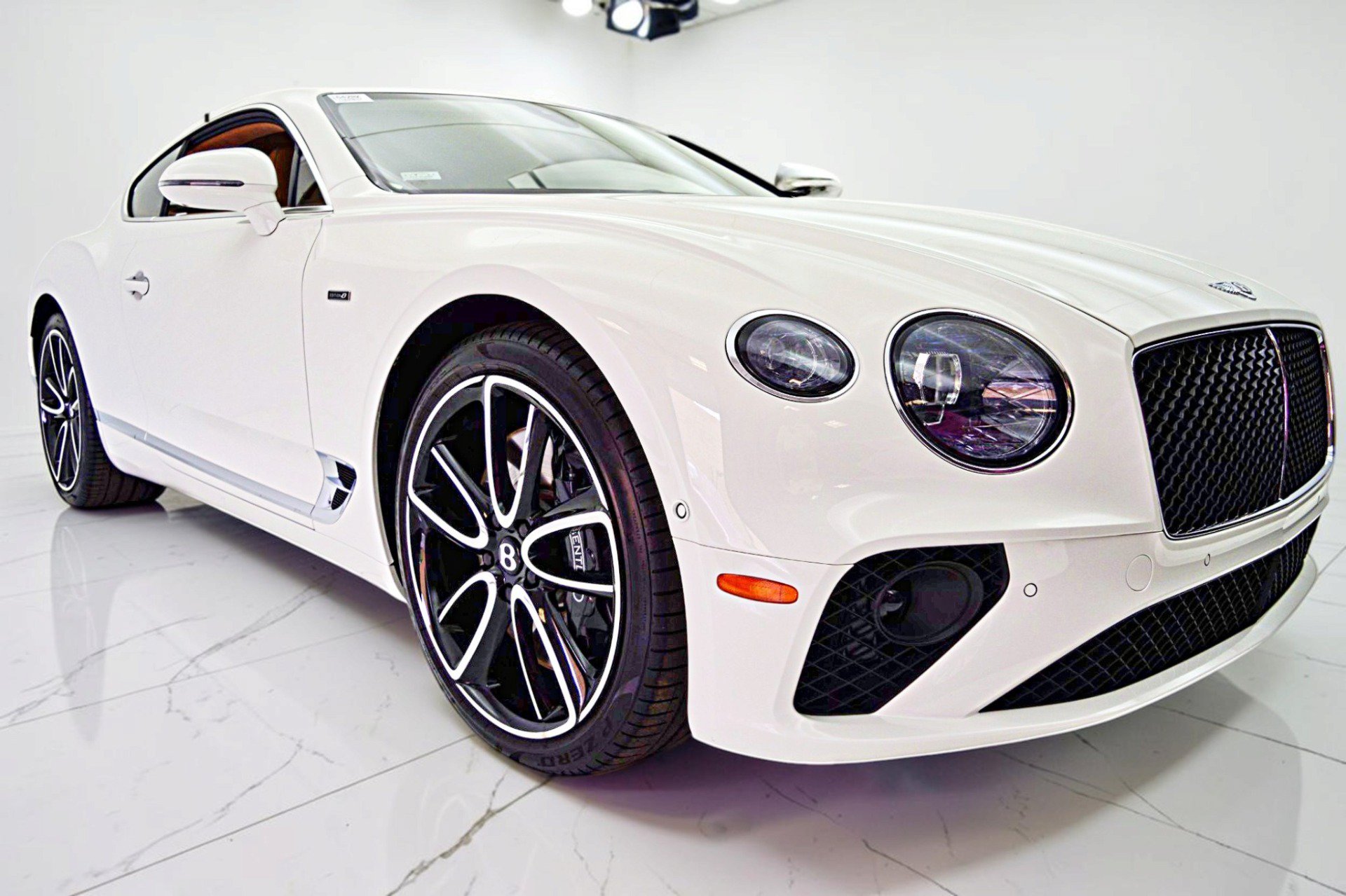Used 2024 Bentley Continental GT AWD/4WD image 8